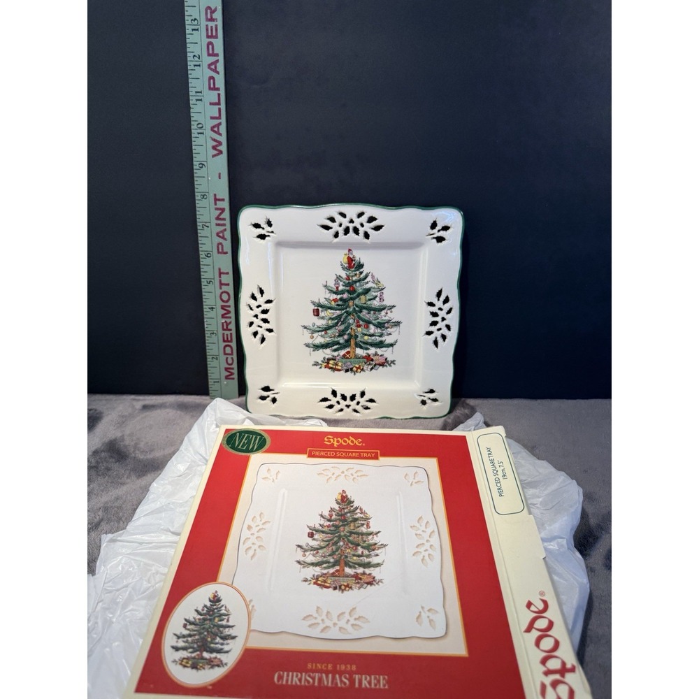 Spode, Christmas Tree, Pierced, Square Plate. Holiday, Table, Decor‎
